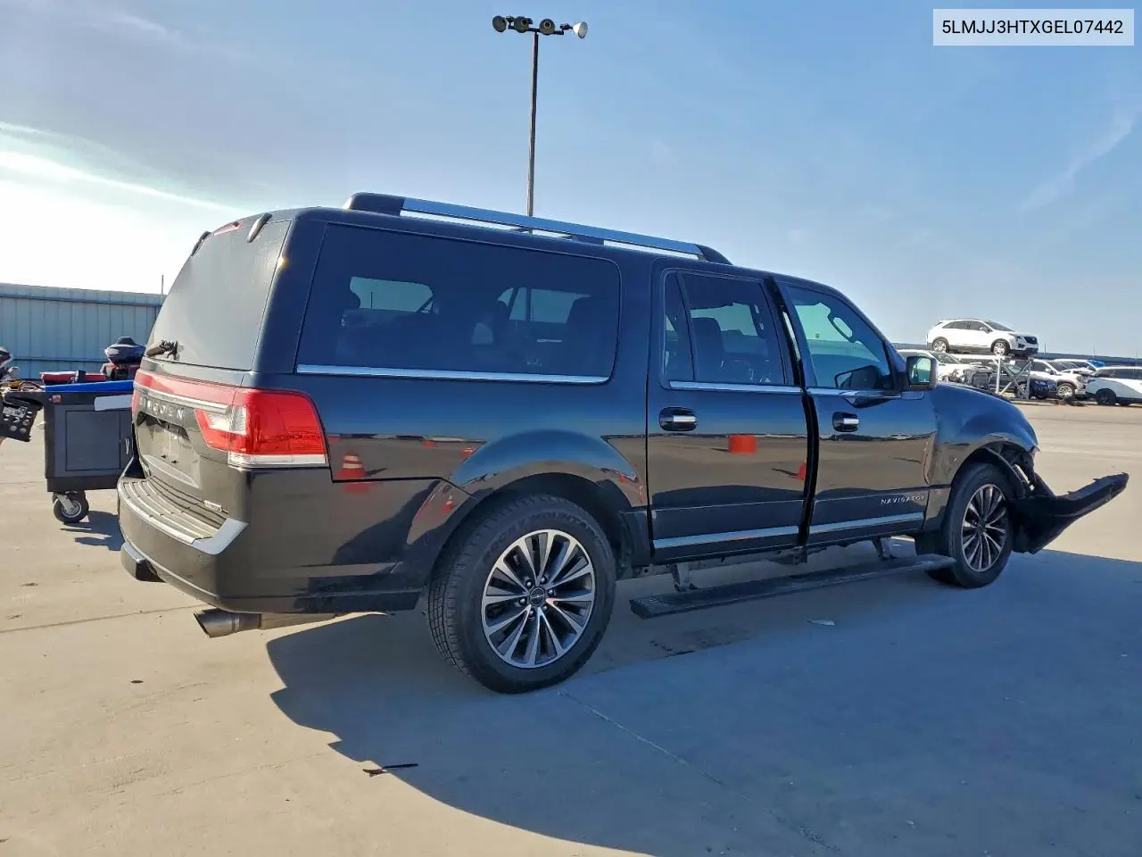 5LMJJ3HTXGEL07442 2016 Lincoln Navigator L Select