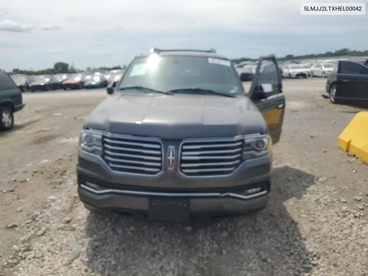 2017 Lincoln Navigator Reserve VIN: 5LMJJ2LTXHEL00042 Lot: 60752774