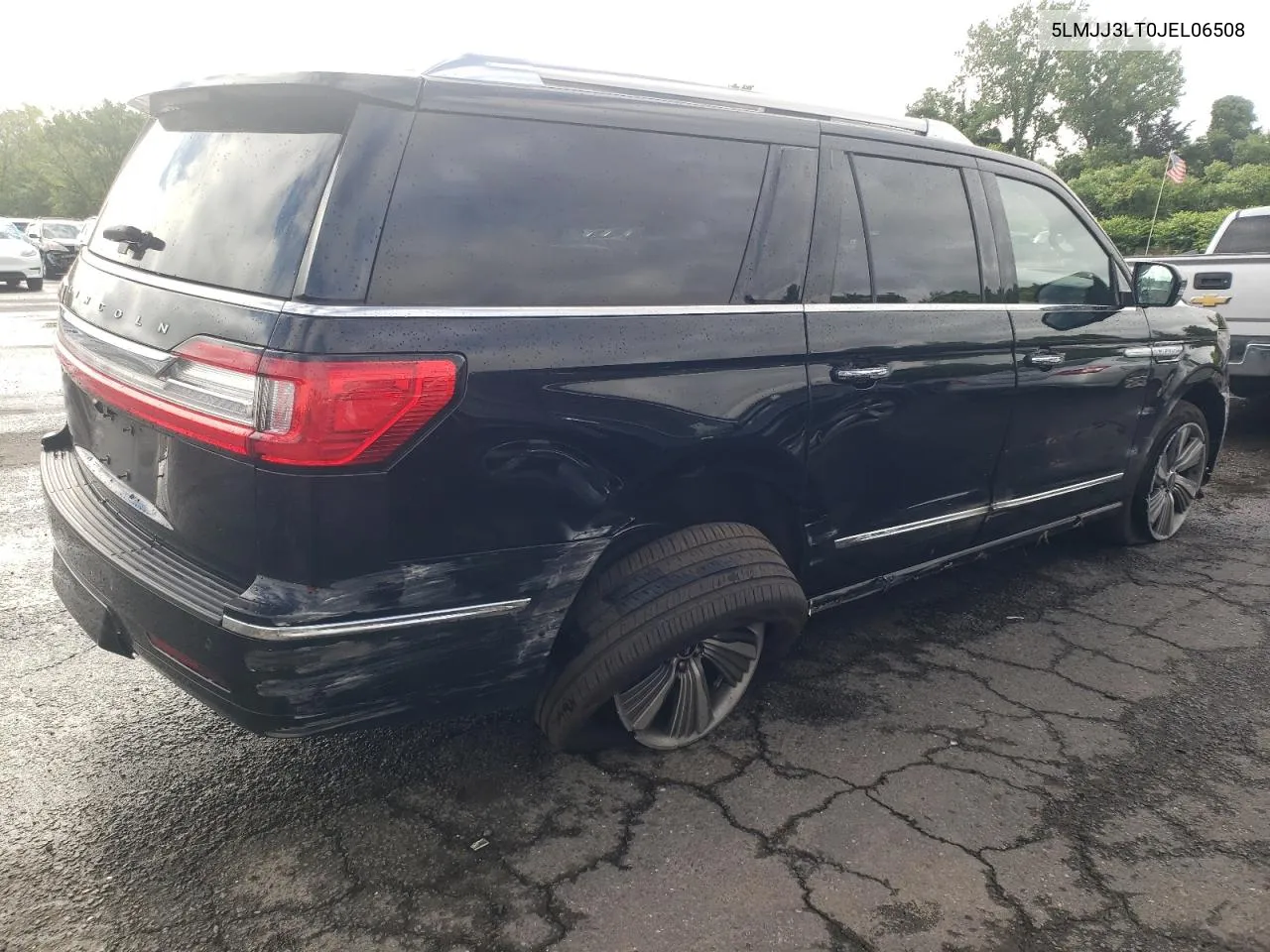 5LMJJ3LT0JEL06508 2018 Lincoln Navigator L Reserve