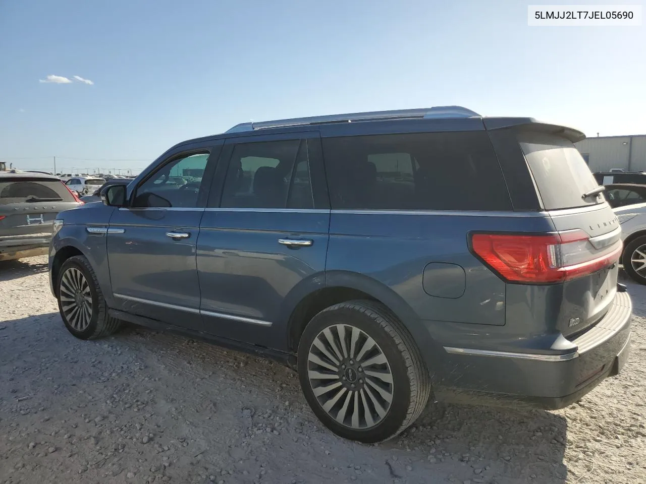 5LMJJ2LT7JEL05690 2018 Lincoln Navigator Reserve