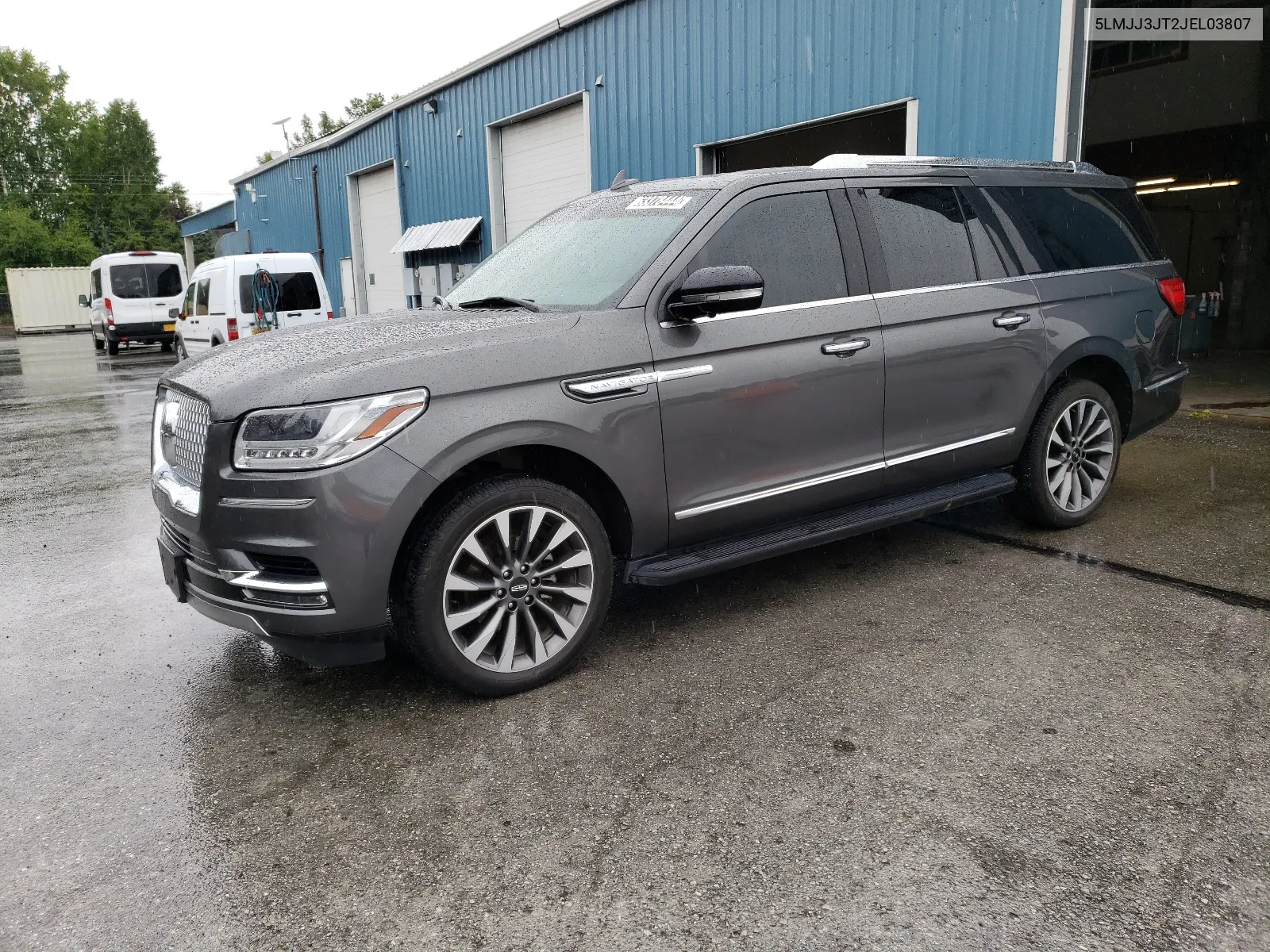 5LMJJ3JT2JEL03807 2018 Lincoln Navigator L Select