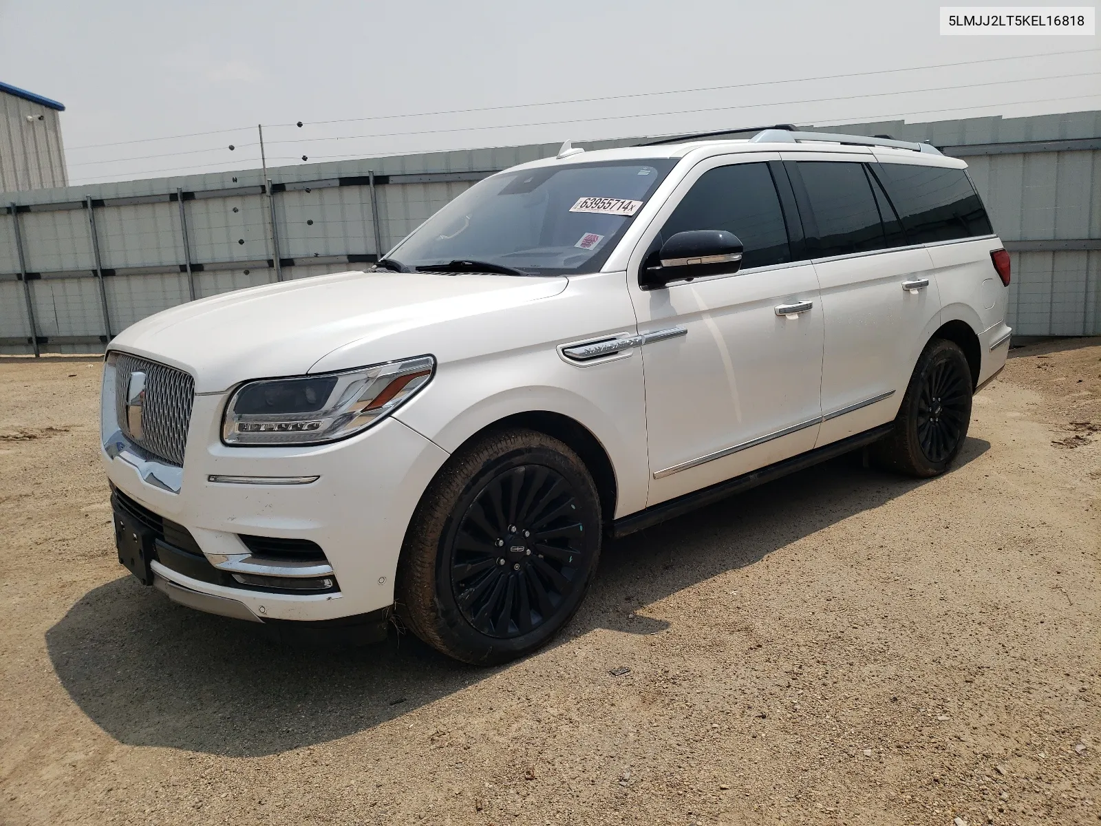 5LMJJ2LT5KEL16818 2019 Lincoln Navigator Reserve