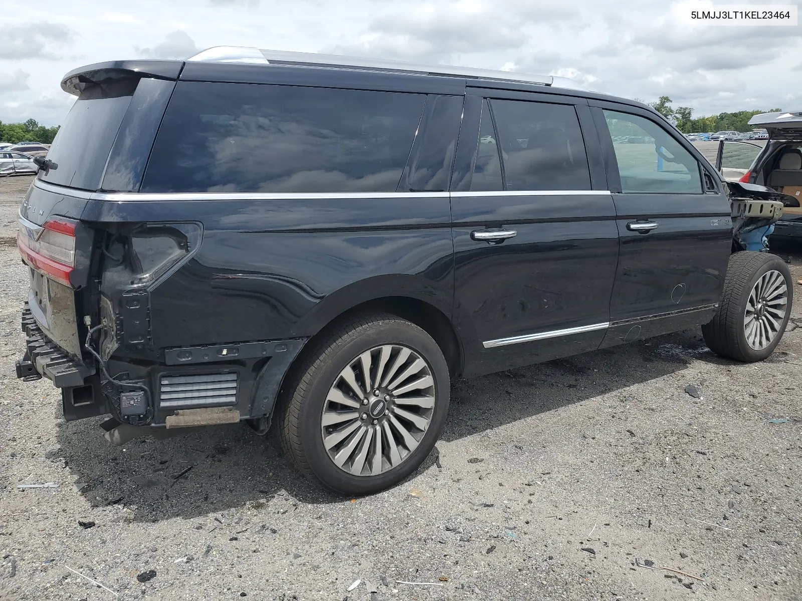 5LMJJ3LT1KEL23464 2019 Lincoln Navigator L Reserve