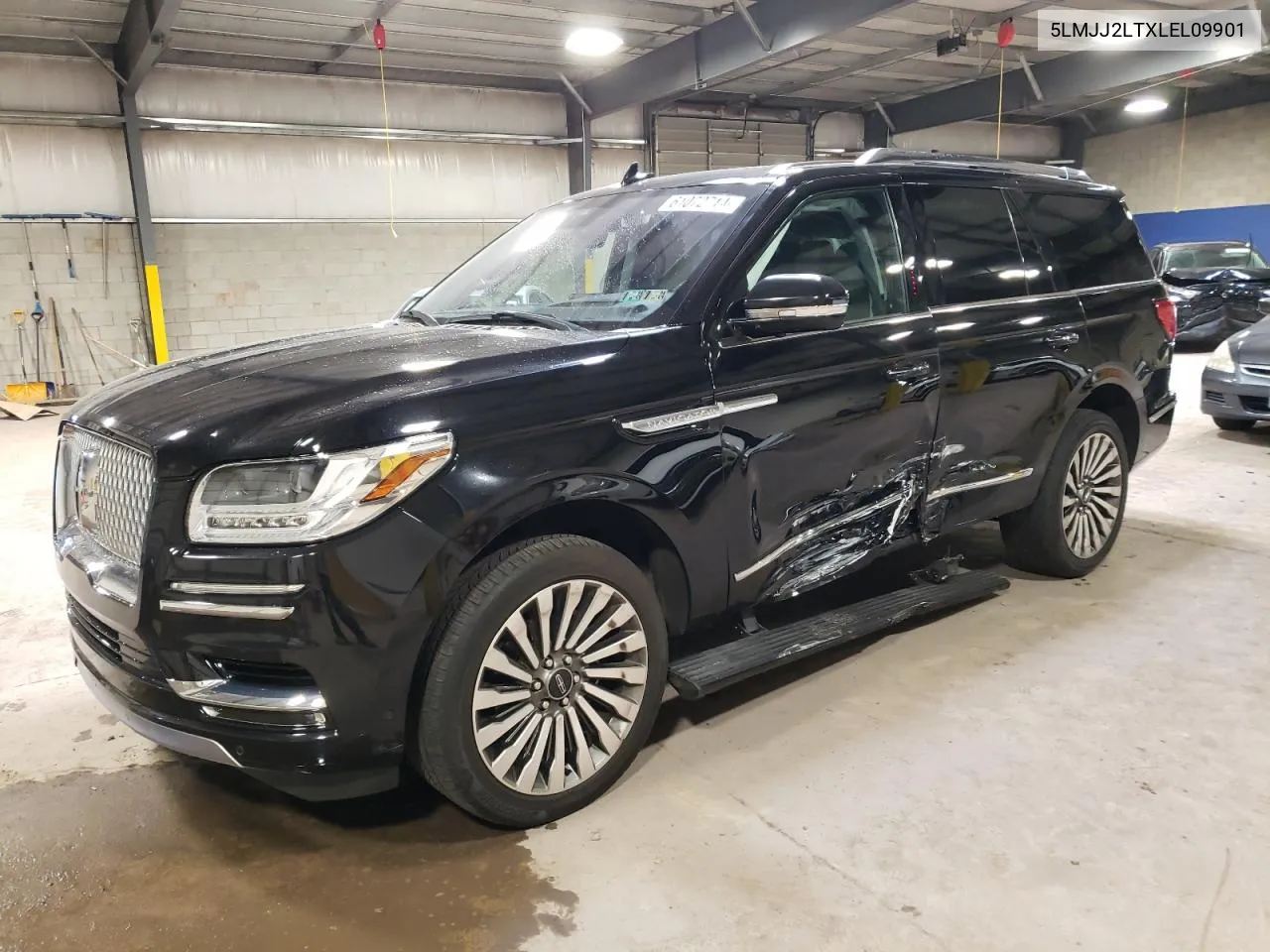 5LMJJ2LTXLEL09901 2020 Lincoln Navigator Reserve