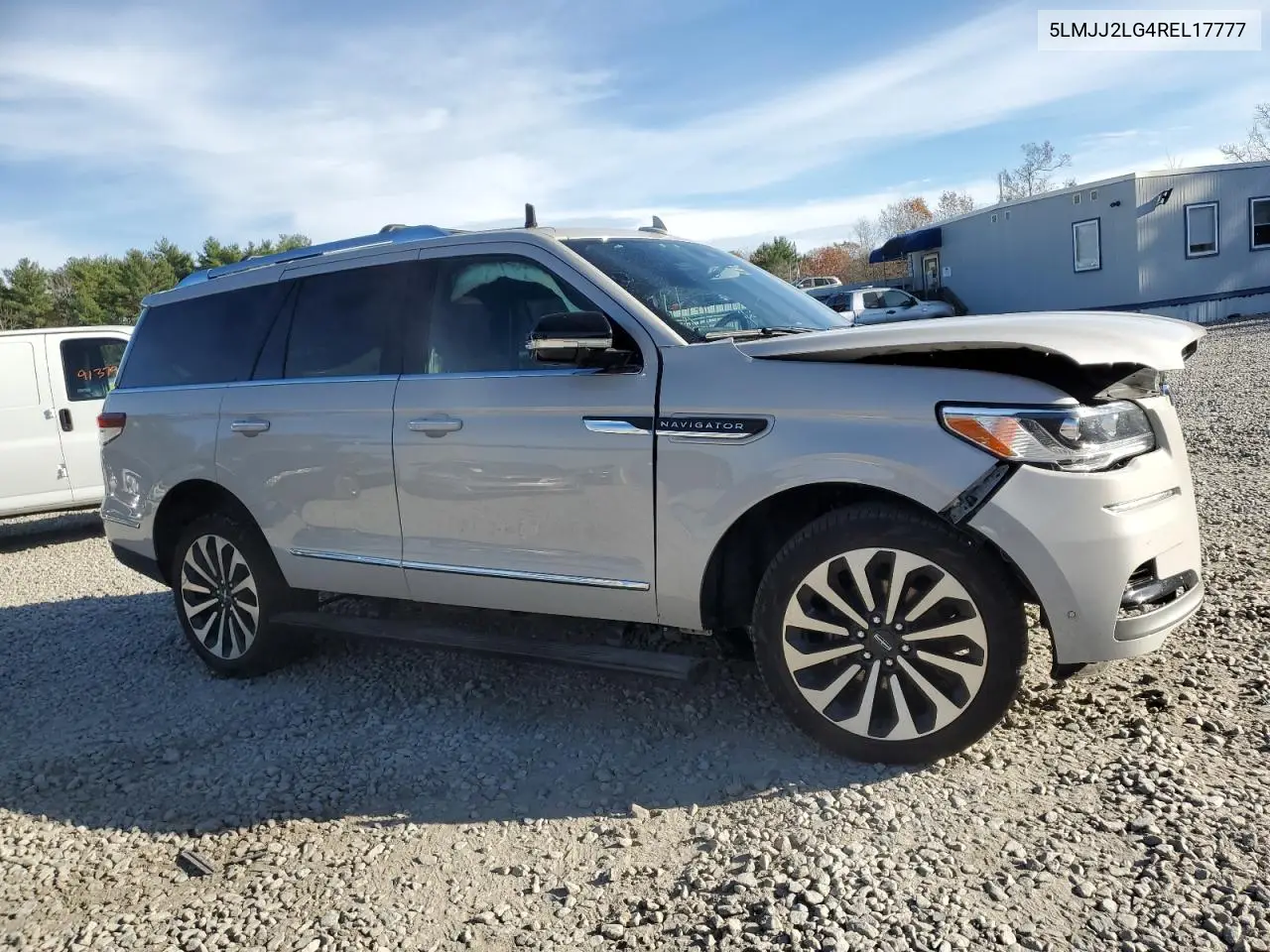 5LMJJ2LG4REL17777 2024 Lincoln Navigator Reserve