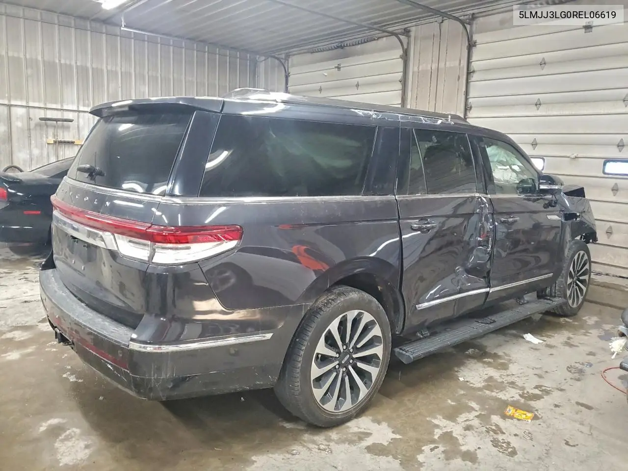 5LMJJ3LG0REL06619 2024 Lincoln Navigator L Reserve