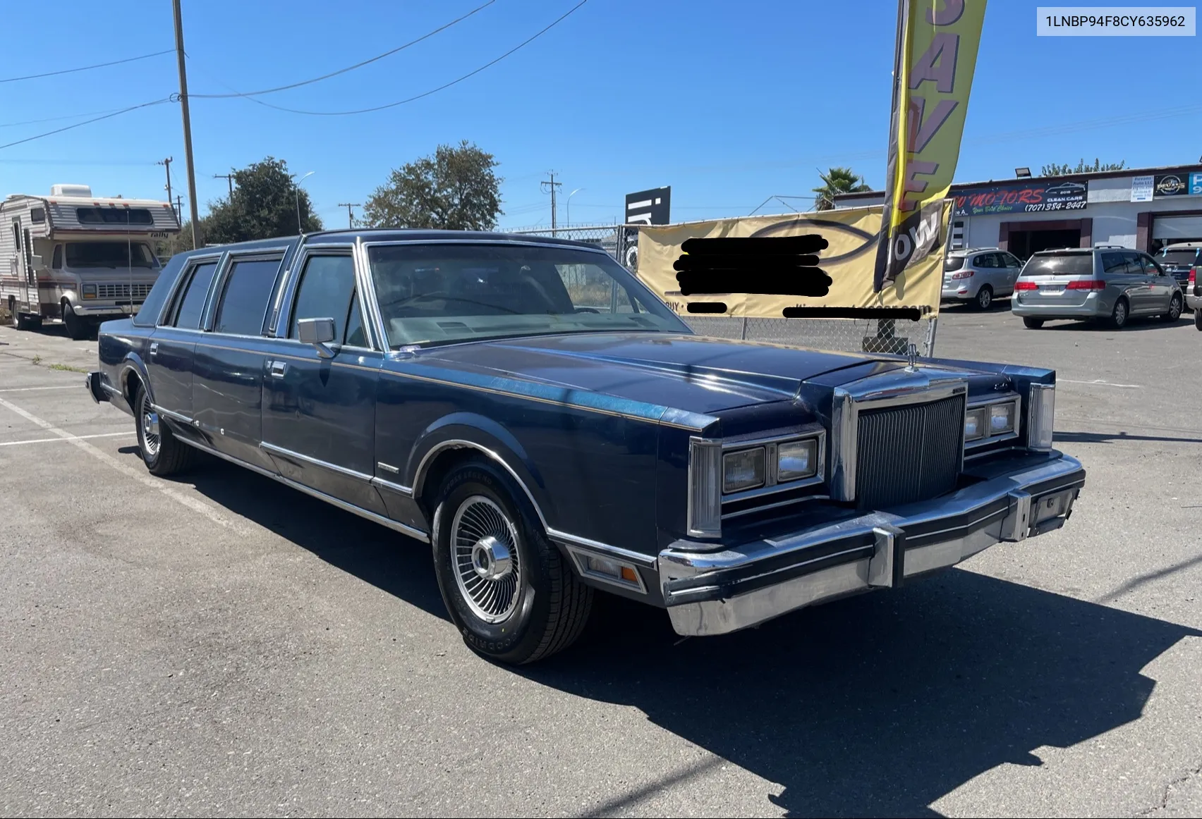 1982 Lincoln Town Car VIN: 1LNBP94F8CY635962 Lot: 68755064