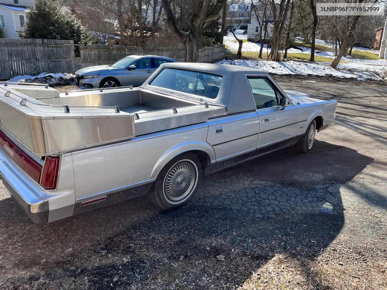 1985 Lincoln Town Car VIN: 1LNBP96F7FY657999 Lot: 57771604