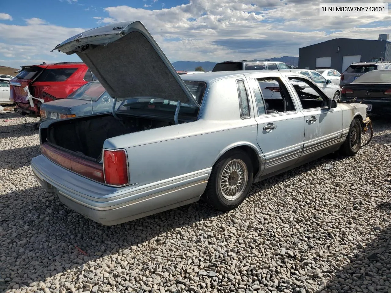 1992 Lincoln Town Car Cartier VIN: 1LNLM83W7NY743601 Lot: 68654934