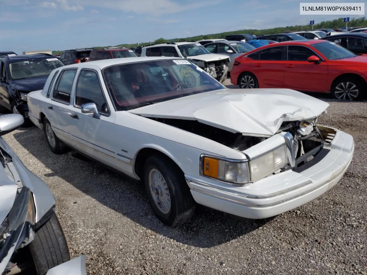 1LNLM81W0PY639411 1993 Lincoln Town Car Executive