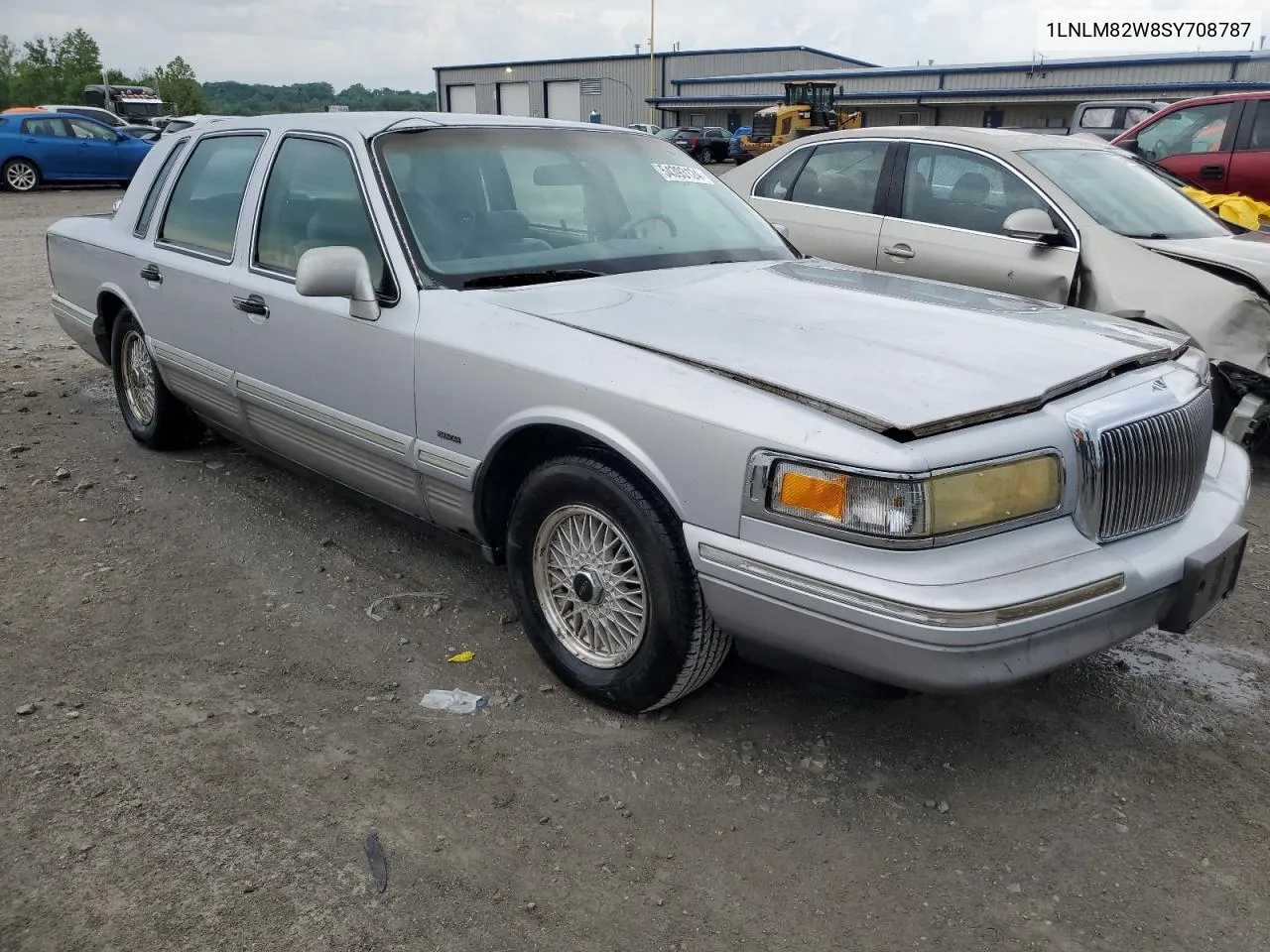 1995 Lincoln Town Car Signature VIN: 1LNLM82W8SY708787 Lot: 54393124