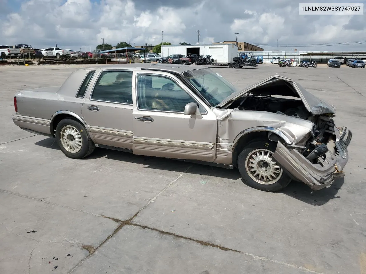 1LNLM82W3SY747027 1995 Lincoln Town Car Signature