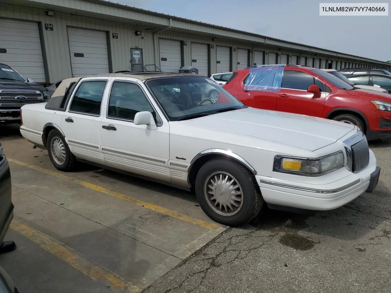 1LNLM82W7VY740666 1997 Lincoln Town Car Signature