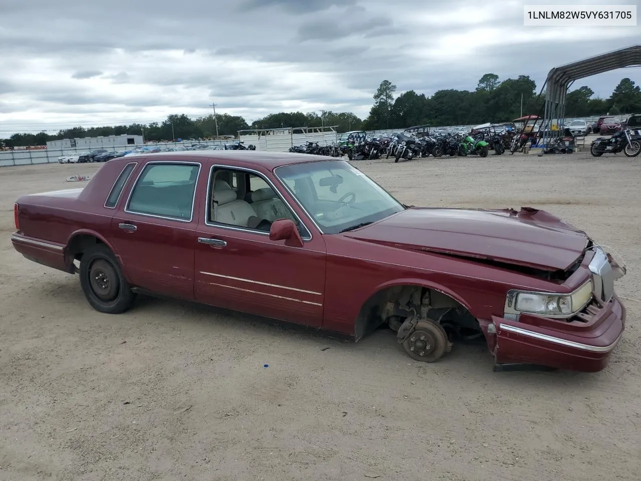 1LNLM82W5VY631705 1997 Lincoln Town Car Signature