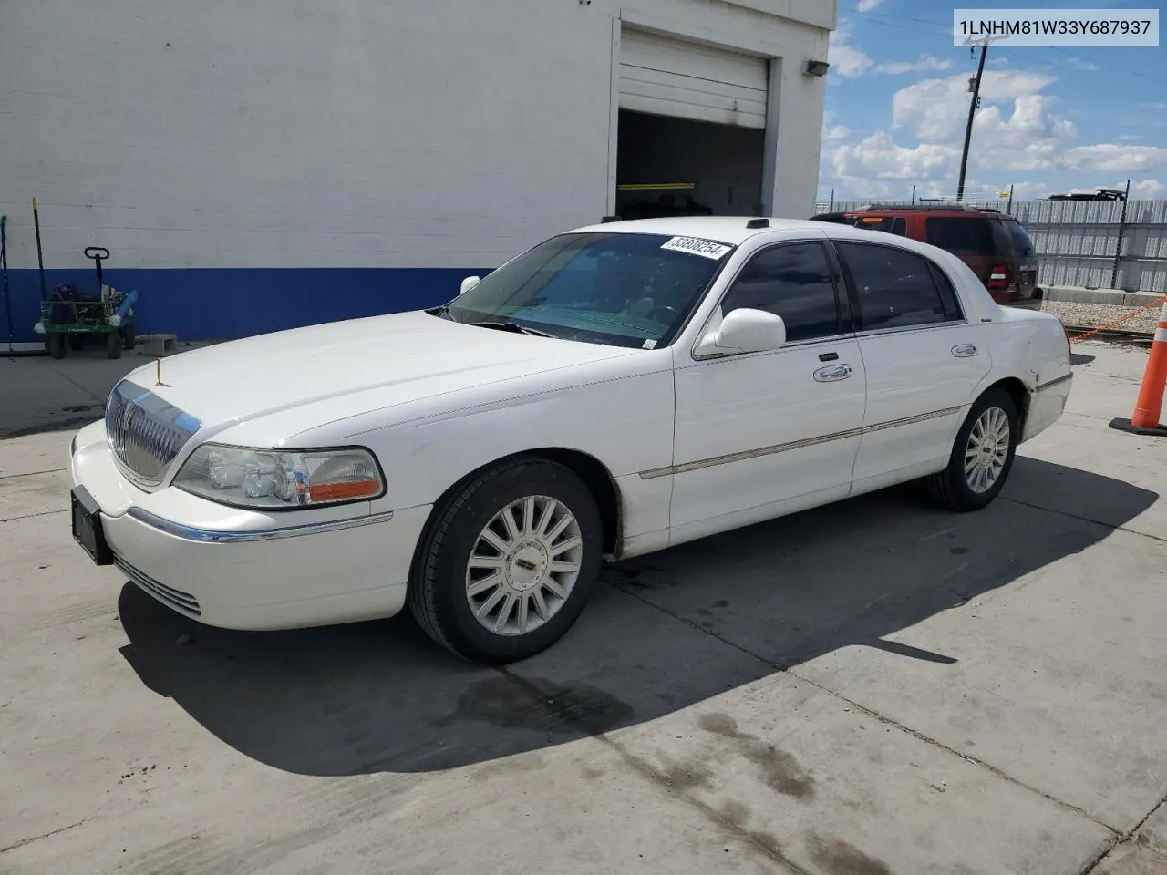 1LNHM81W33Y687937 2003 Lincoln Town Car Executive