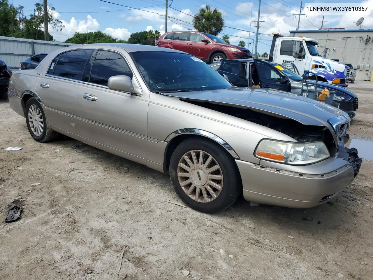 1LNHM81WX3Y610367 2003 Lincoln Town Car Executive