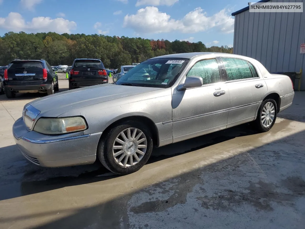 2004 Lincoln Town Car Ultimate VIN: 1LNHM83W84Y627795 Lot: 77103693