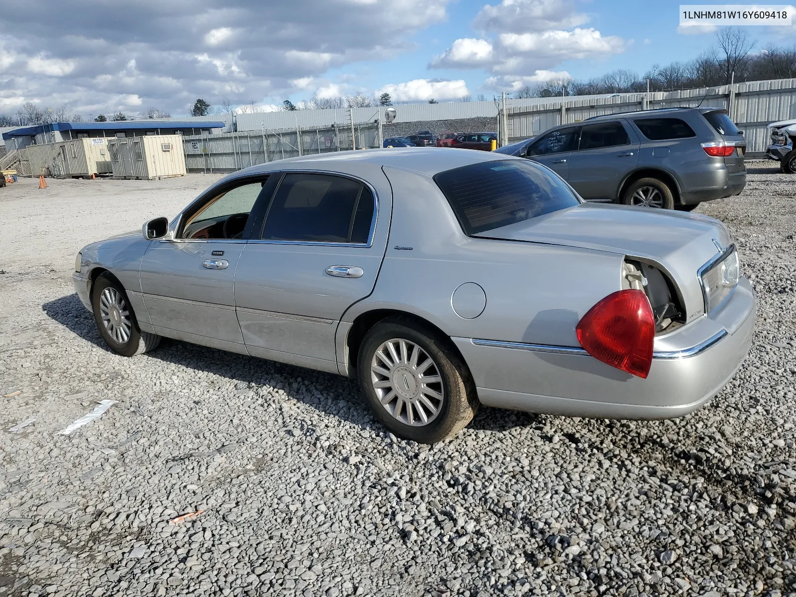 2006 Lincoln Town Car Signature VIN: 1LNHM81W16Y609418 Lot: 47866264