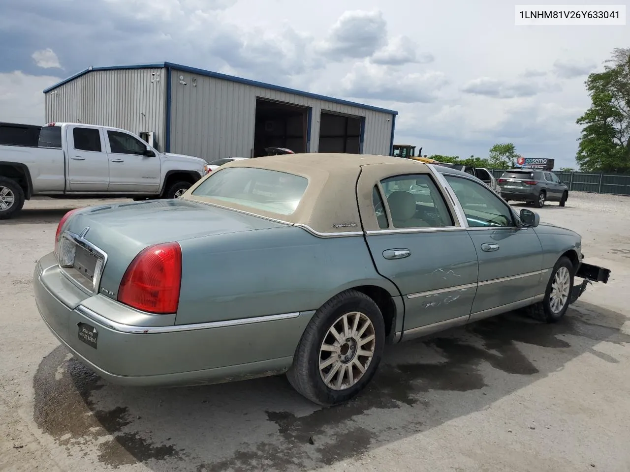 2006 Lincoln Town Car Signature VIN: 1LNHM81V26Y633041 Lot: 53465614