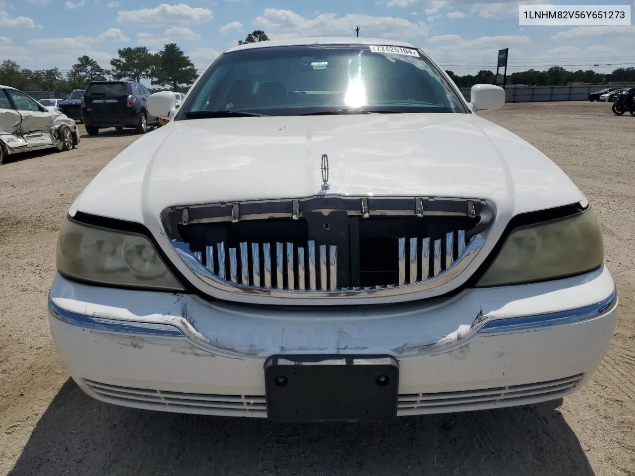 2006 Lincoln Town Car Signature Limited VIN: 1LNHM82V56Y651273 Lot: 72425104