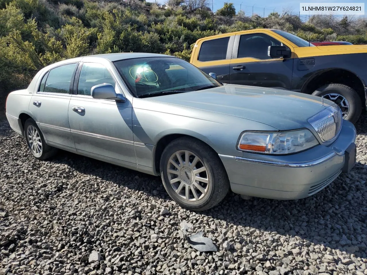 2007 Lincoln Town Car Signature VIN: 1LNHM81W27Y624821 Lot: 53967594