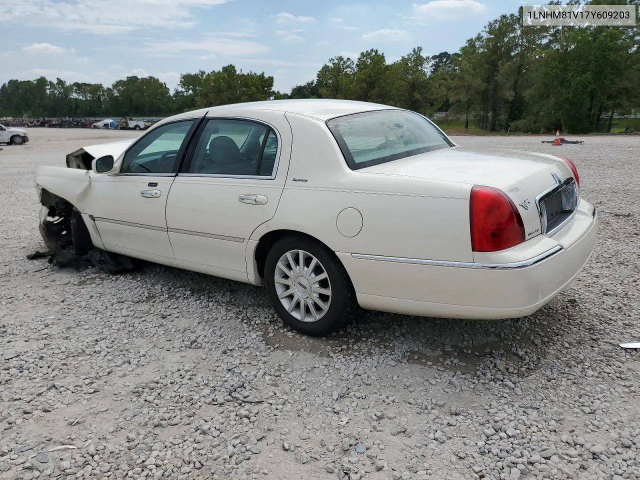 2007 Lincoln Town Car Signature VIN: 1LNHM81V17Y609203 Lot: 68053044