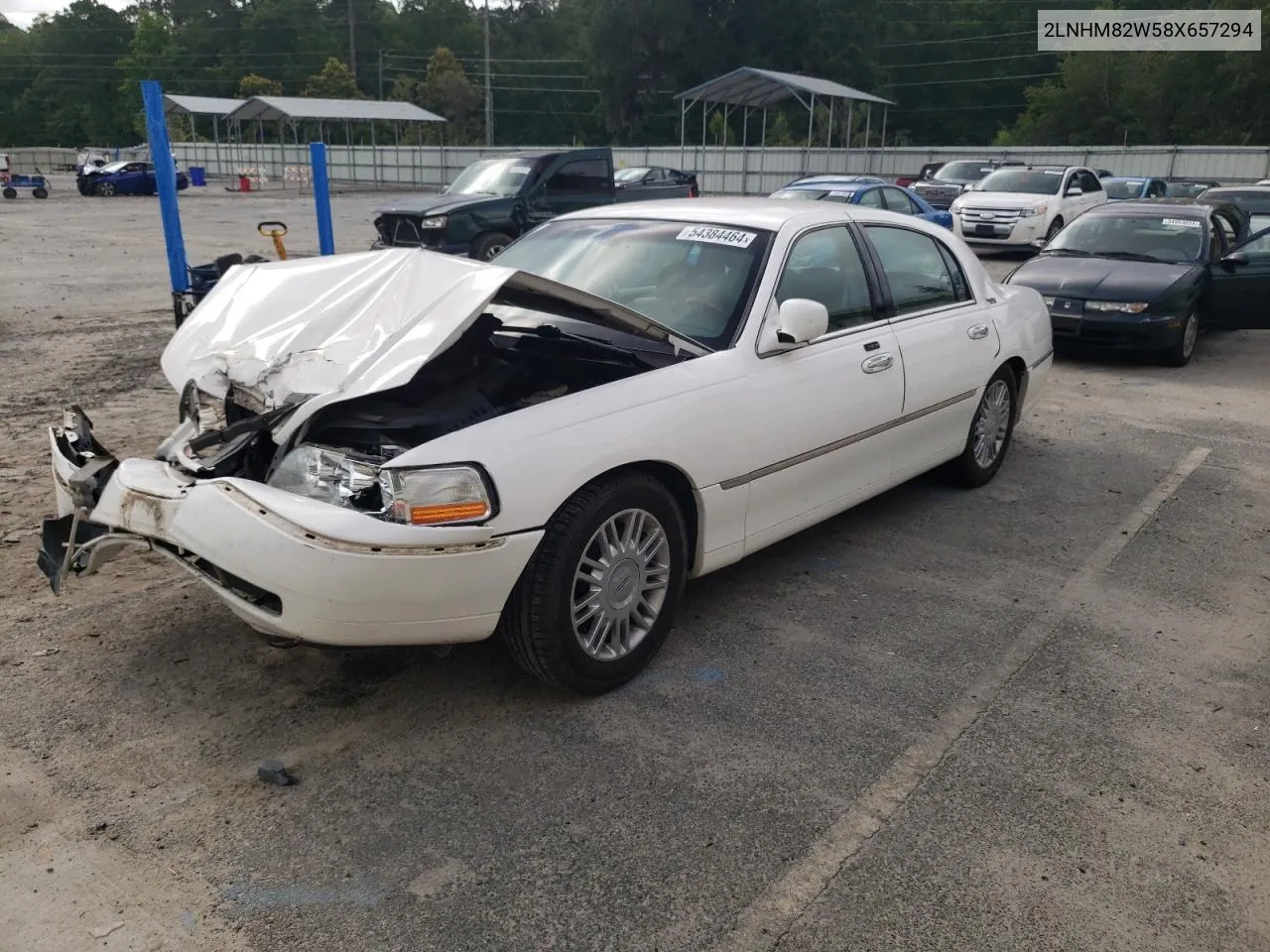 2008 Lincoln Town Car Signature Limited VIN: 2LNHM82W58X657294 Lot: 54384464