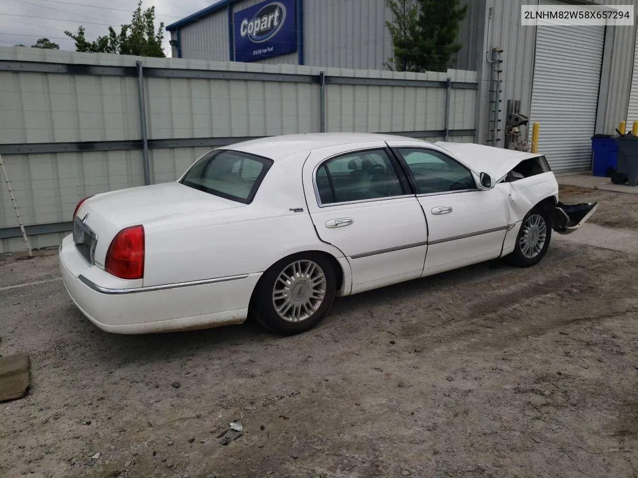 2008 Lincoln Town Car Signature Limited VIN: 2LNHM82W58X657294 Lot: 54384464