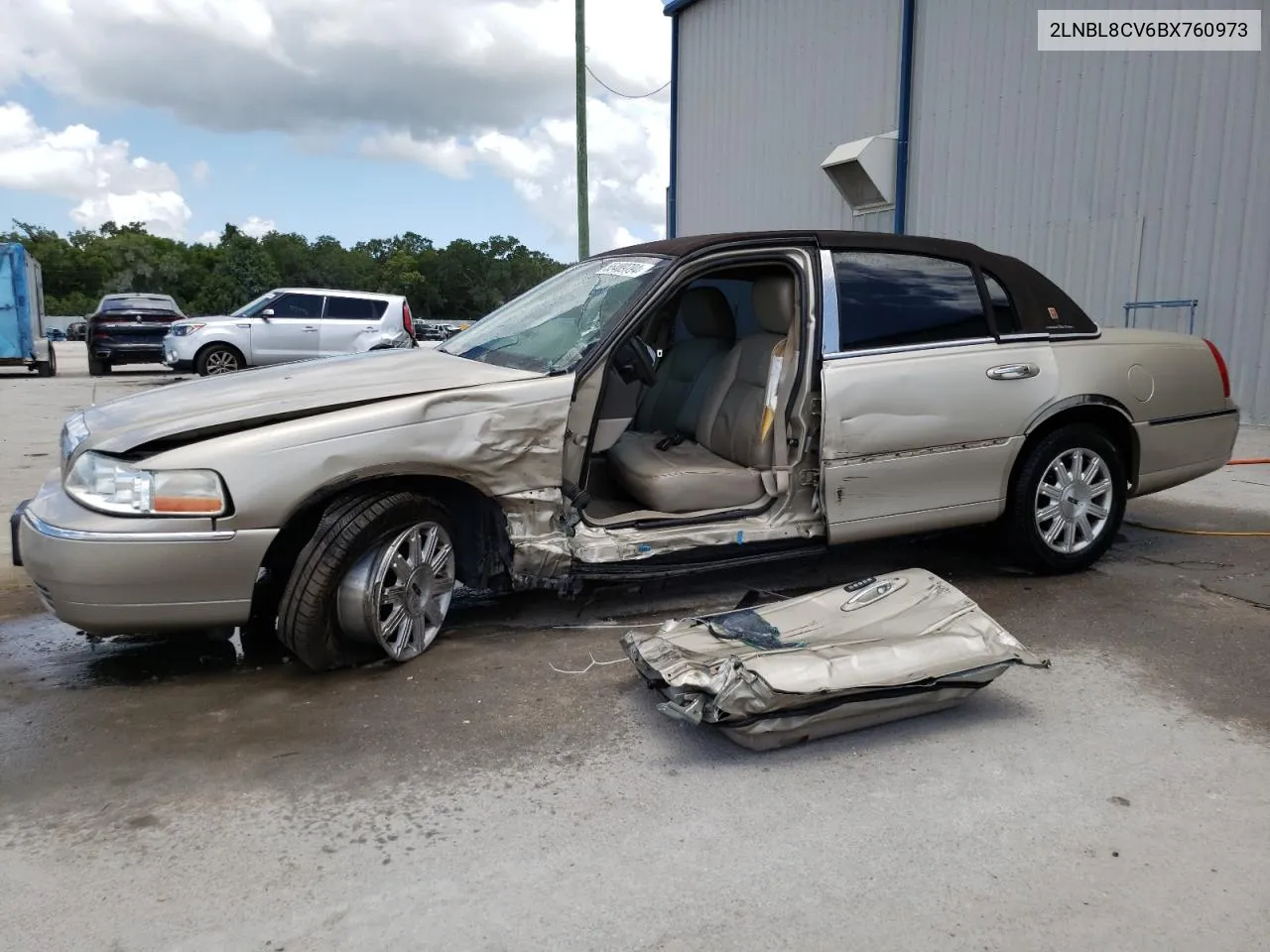 2011 Lincoln Town Car Signature Limited VIN: 2LNBL8CV6BX760973 Lot: 55489794