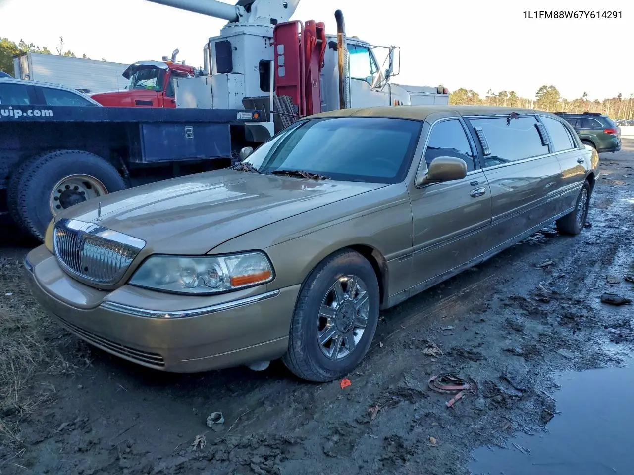 1L1FM88W67Y614291 2011 Lincoln Town Car