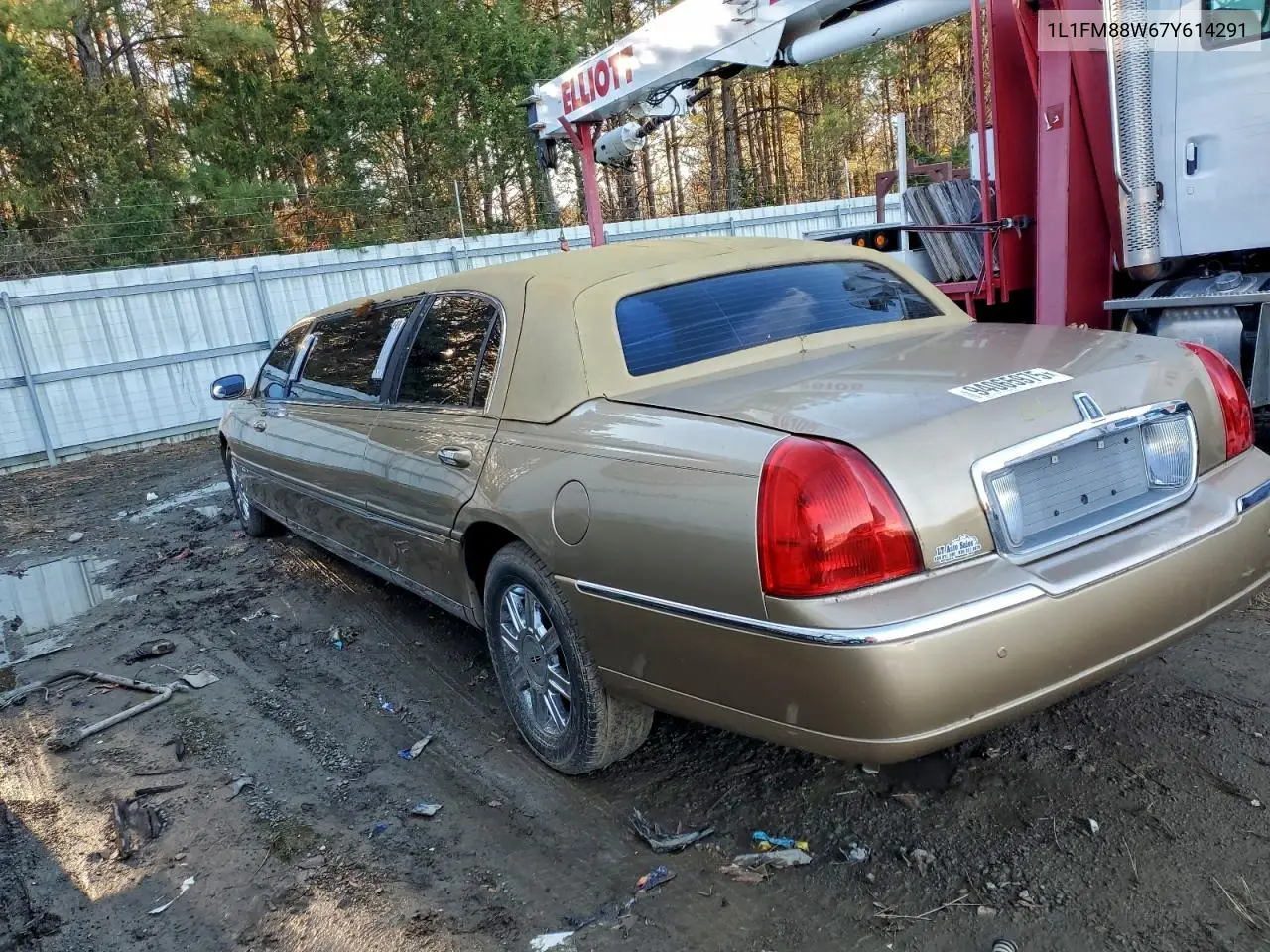 1L1FM88W67Y614291 2011 Lincoln Town Car