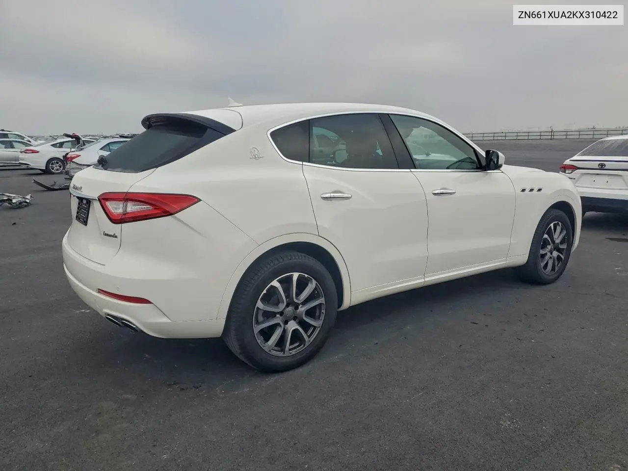 ZN661XUA2KX310422 2019 Maserati Levante