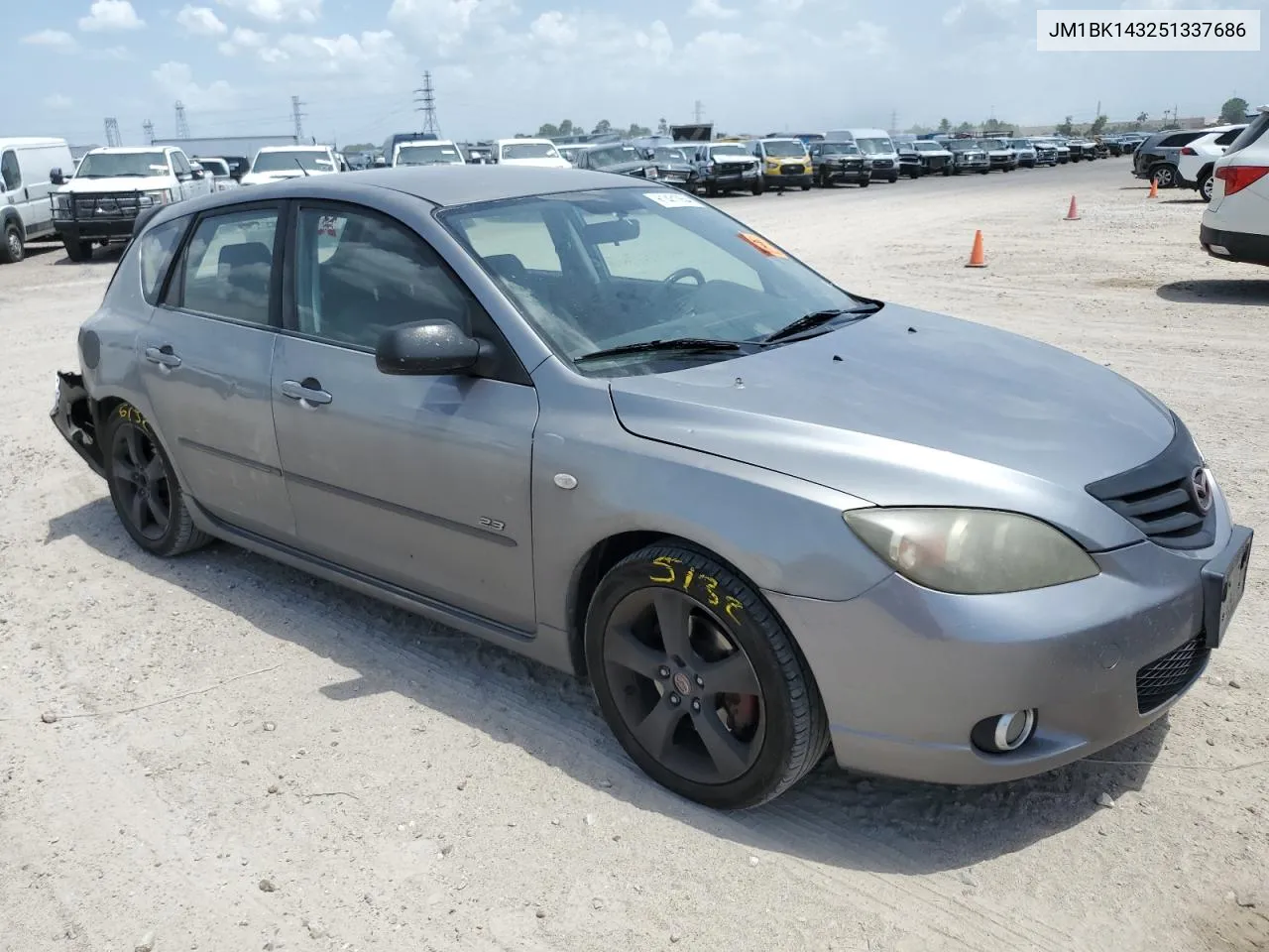 JM1BK143251337686 2005 Mazda 3 Hatchback