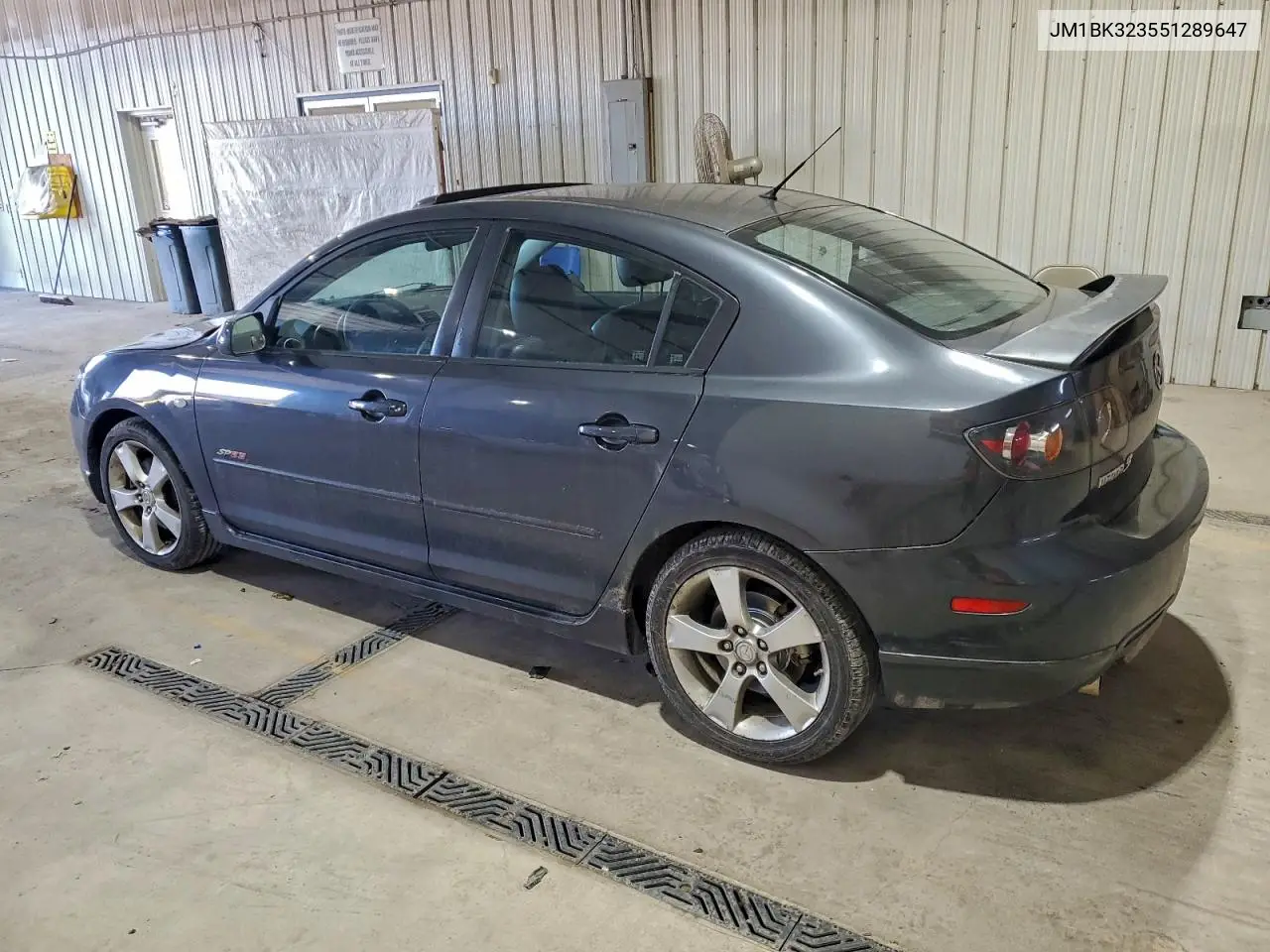 JM1BK323551289647 2005 Mazda 3 S