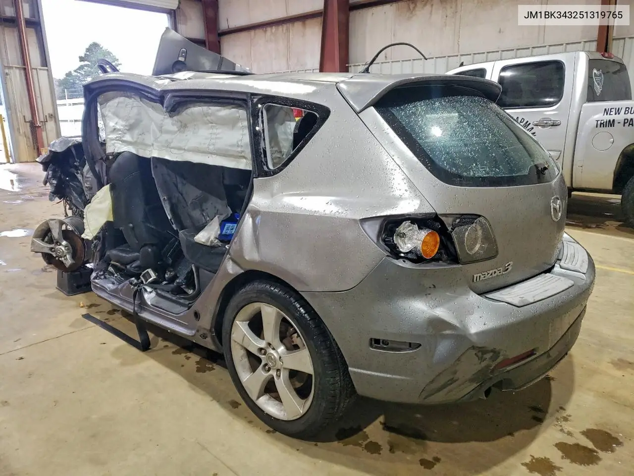 JM1BK343251319765 2005 Mazda 3 Hatchback