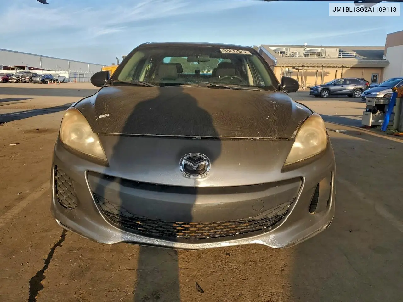 JM1BL1SG2A1109118 2010 Mazda 3 I