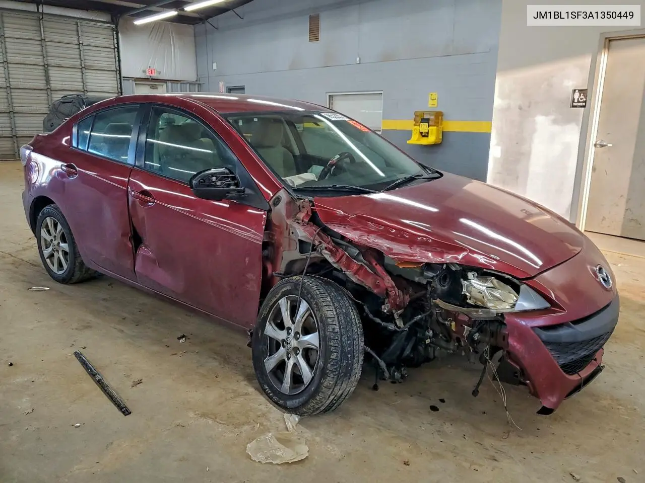 JM1BL1SF3A1350449 2010 Mazda 3 I