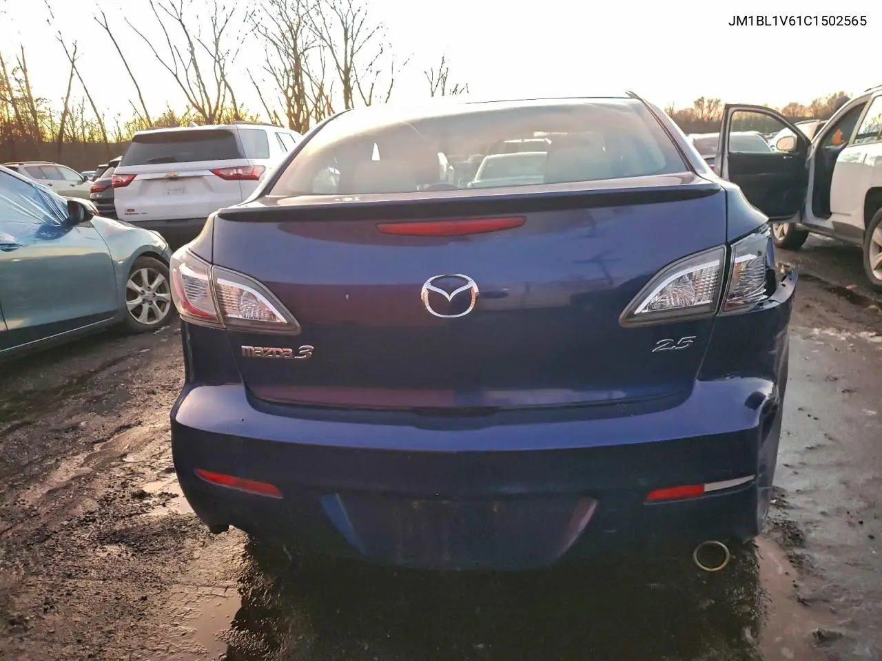 JM1BL1V61C1502565 2012 Mazda 3 S