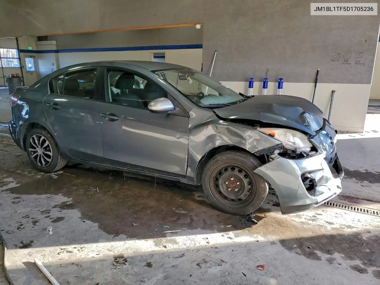 JM1BL1TF5D1705236 2013 Mazda 3 I