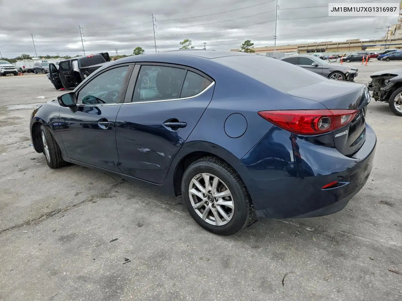 JM1BM1U7XG1316987 2016 Mazda 3 Sport