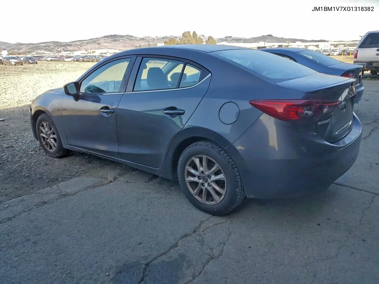 JM1BM1V7XG1318382 2016 Mazda 3 Touring