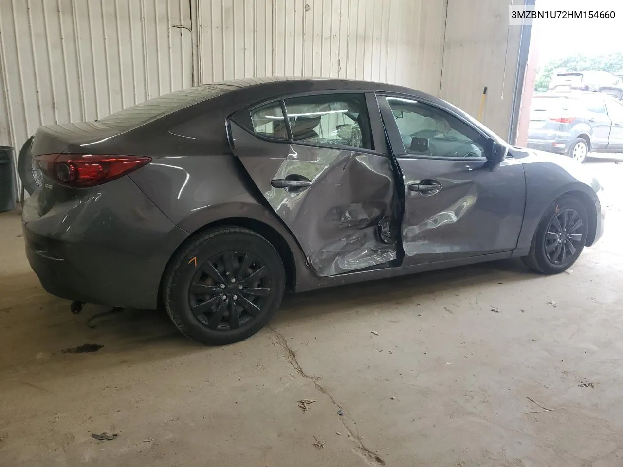 3MZBN1U72HM154660 2017 Mazda 3 Sport