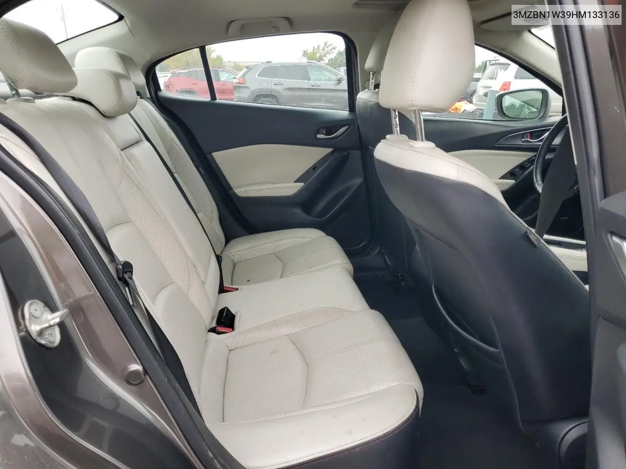 3MZBN1W39HM133136 2017 Mazda 3 Grand Touring