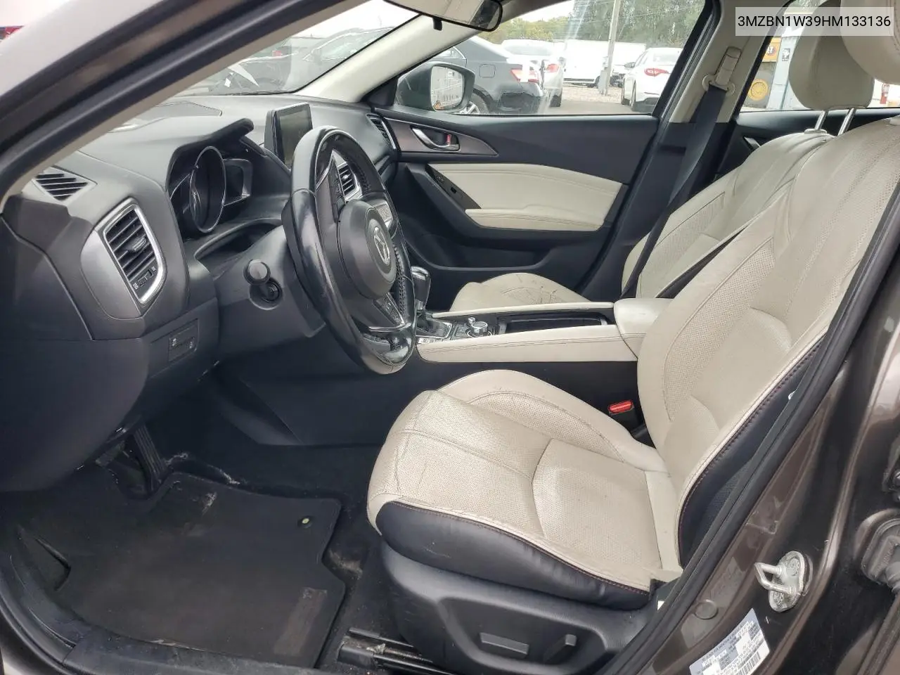 3MZBN1W39HM133136 2017 Mazda 3 Grand Touring