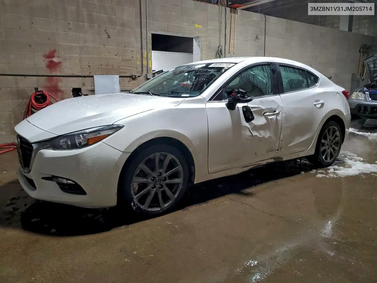 3MZBN1V31JM205714 2018 Mazda 3 Touring