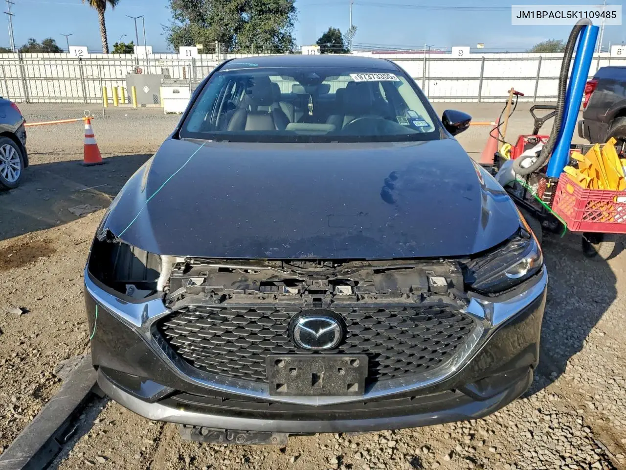 JM1BPACL5K1109485 2019 Mazda 3 Preferred Plus