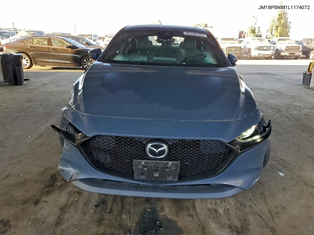 JM1BPBNM1L1174072 2020 Mazda 3 Premium