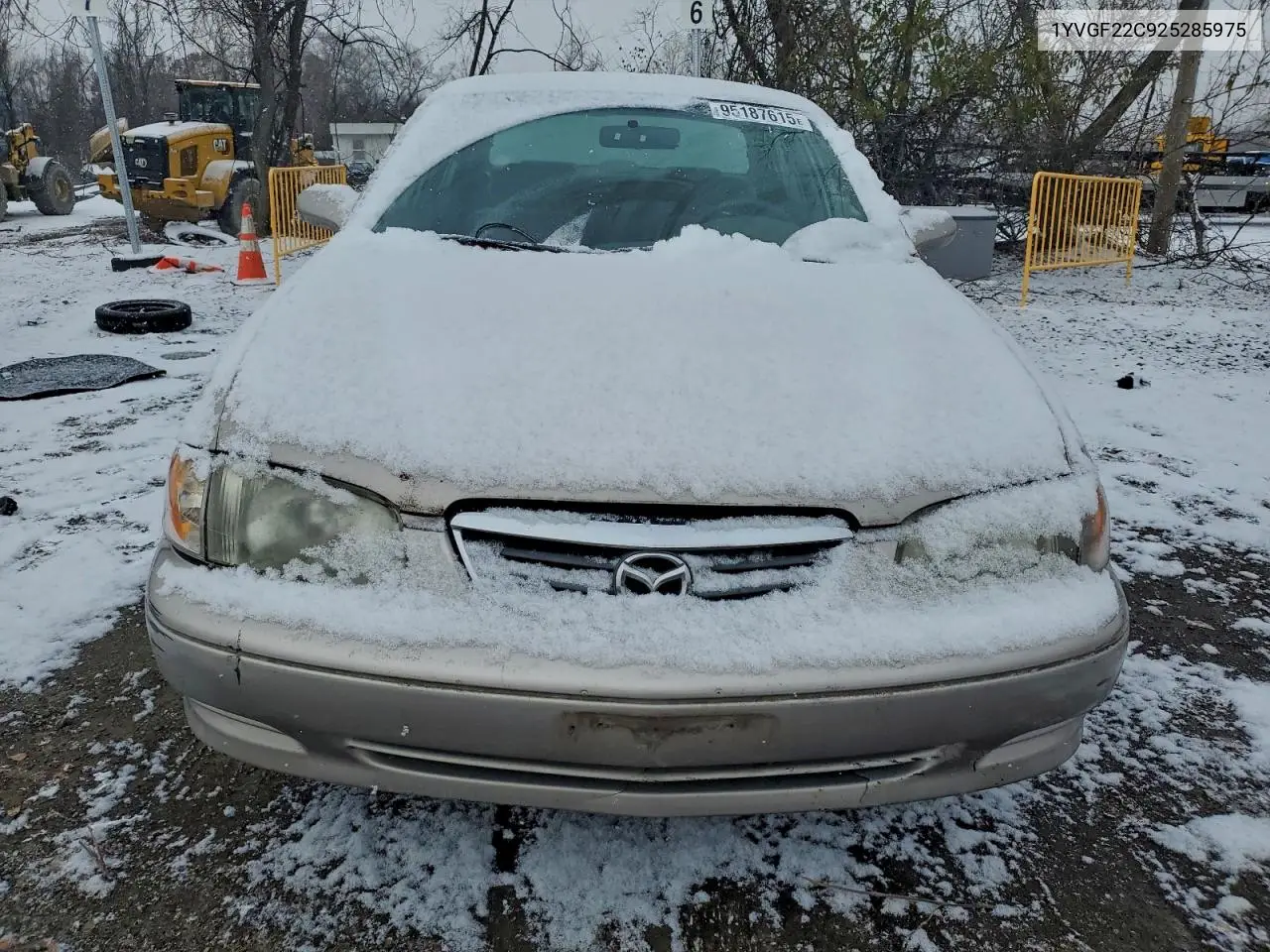 1YVGF22C925285975 2002 Mazda 626 Lx
