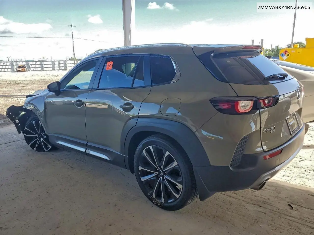 7MMVABXY4RN236905 2024 Mazda Cx-50 Base