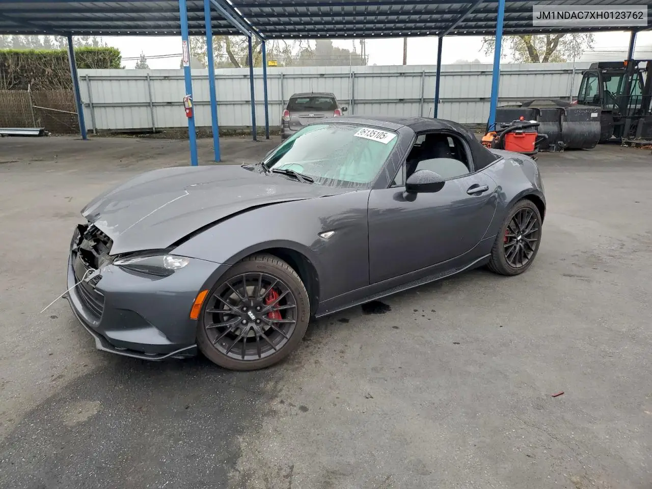 JM1NDAC7XH0123762 2017 Mazda Mx-5 Miata Club